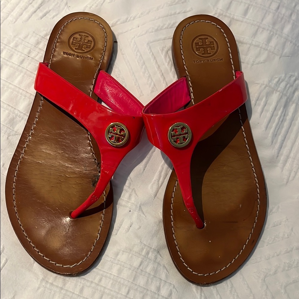 Tory Burch Red and Brown Sandals with T-Strap Design